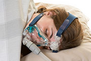 Sleep Apnea 'CPAP' Masks Might Help Ease High Blood Pressure