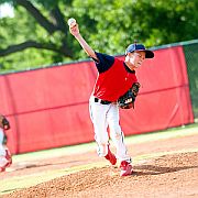 More Teen Athletes Undergoing Tommy John Elbow Surgery: Study